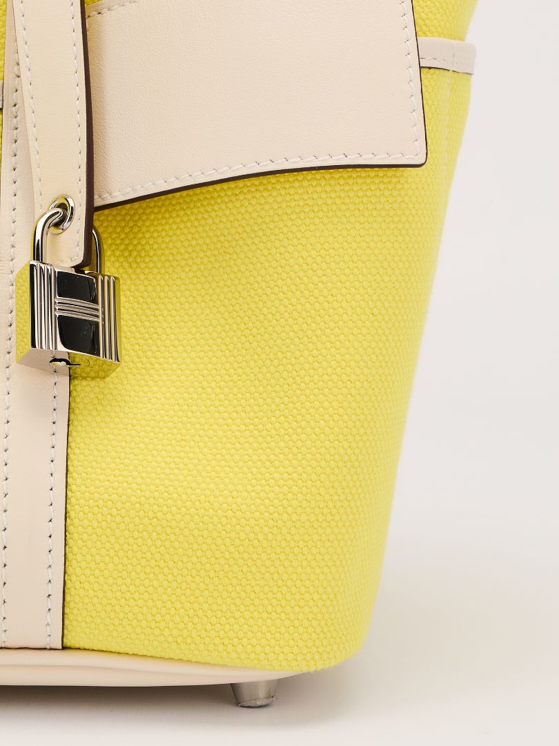Cargo Picotin Lock 18 Jaune Citron Toile Goeland/Veau Swift With PHW 2022 U Stamp