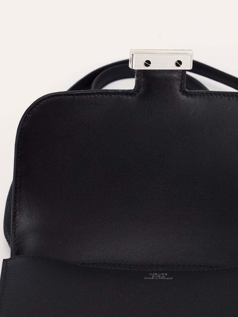 Constance 18 Veau Epsom Noir With PHW 2026 G Stamp