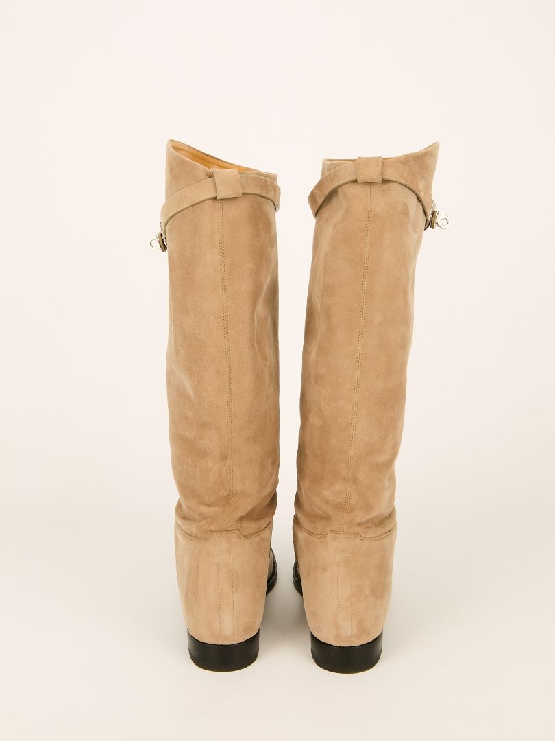 Etoupe Jumping Supple Suede Boot