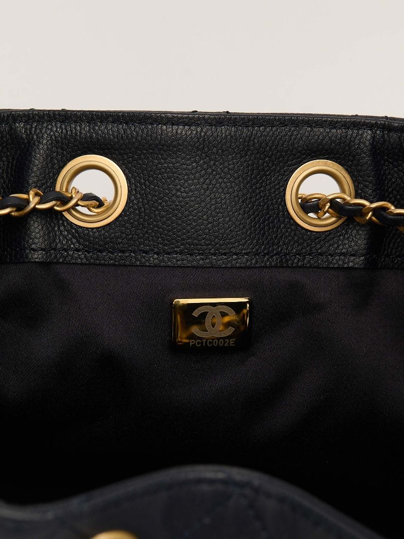 Navy 25 Small Handbag With GHW