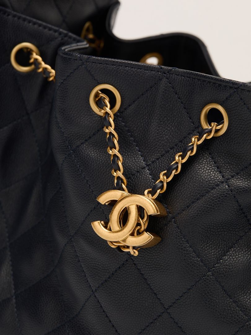 Navy 25 Small Handbag With GHW