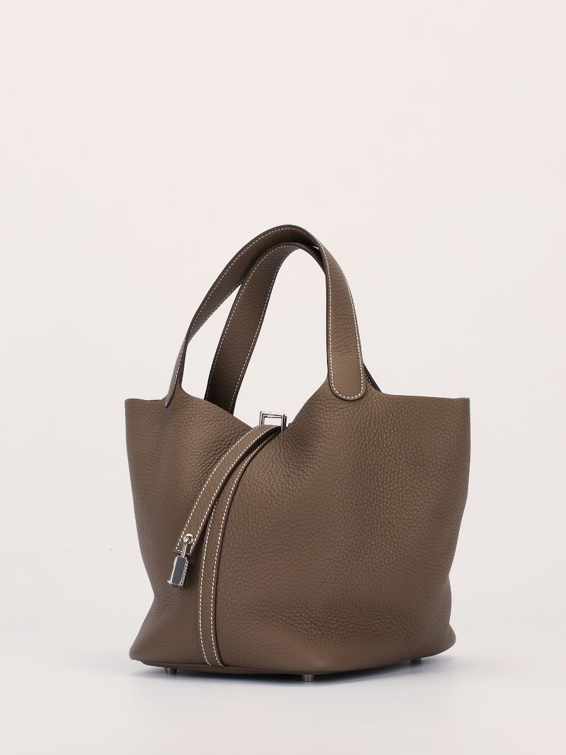 Picotin 22 Taurillon Clemence Etoupe With PHW 2025 K Stamp