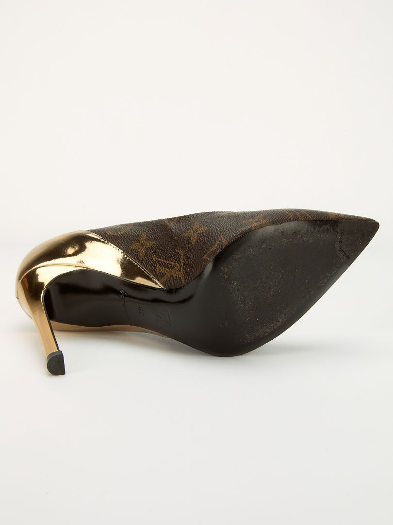 Monogram Cherie Pump with Gold Accent