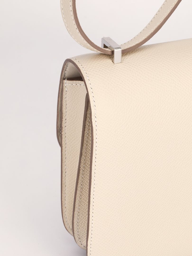 Constance 18 Craie Veau Epsom With Laque Hardware 2025 K Stamp