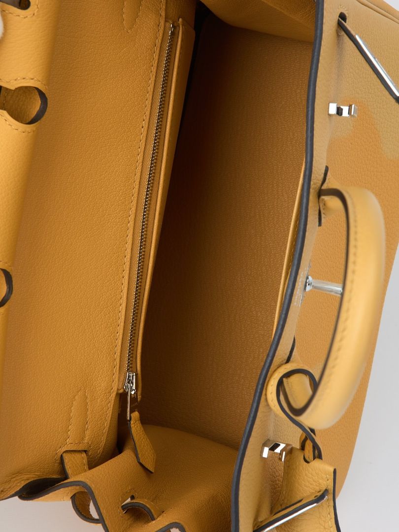 Birkin 25 Paille Veau Togo With PHW 2025 K Stamp