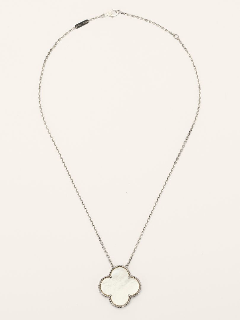 White Gold Mother Of Pearl Magic Alhambra Pendant Necklace