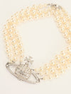 Faux Pearl Bass Relief Choker With SHW