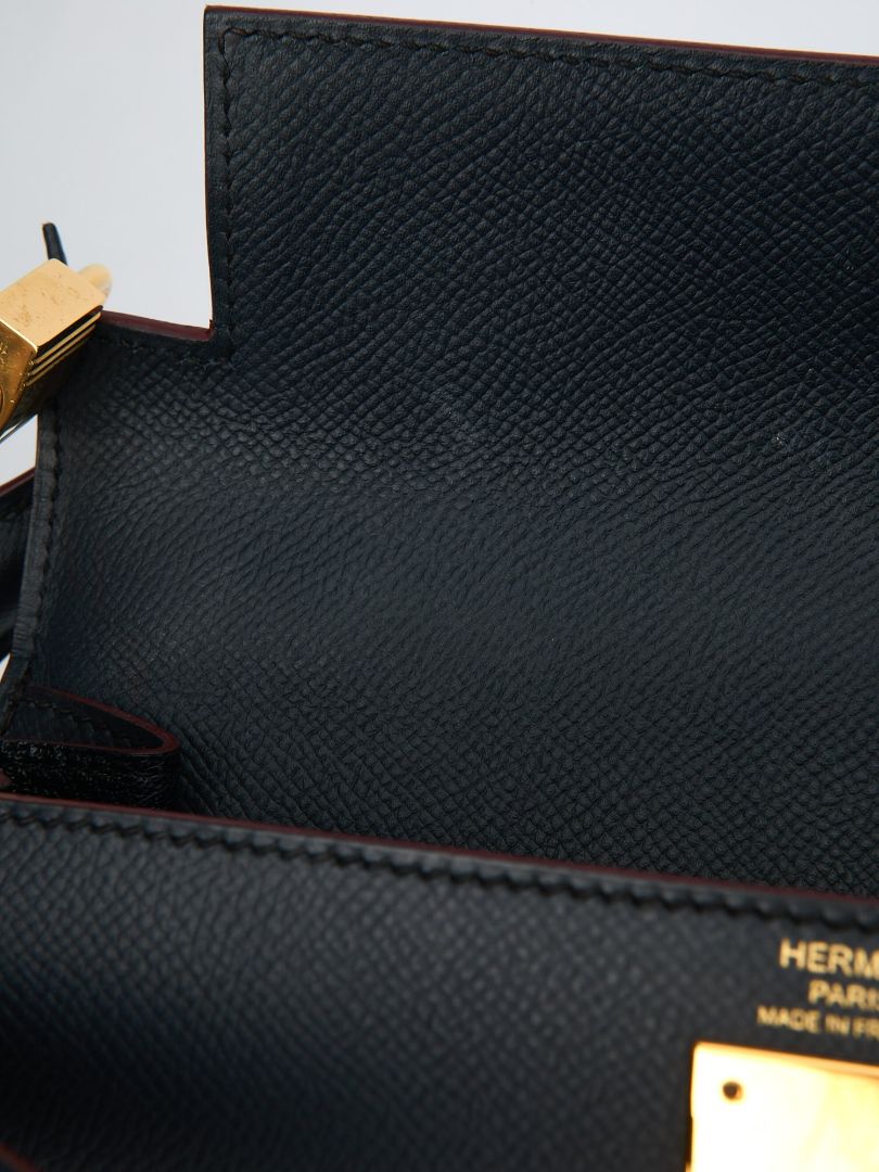 Kelly Contour Sellier 28 Blue Indigo & Rouge H Veau Epsom With GHW 2015 T Stamp