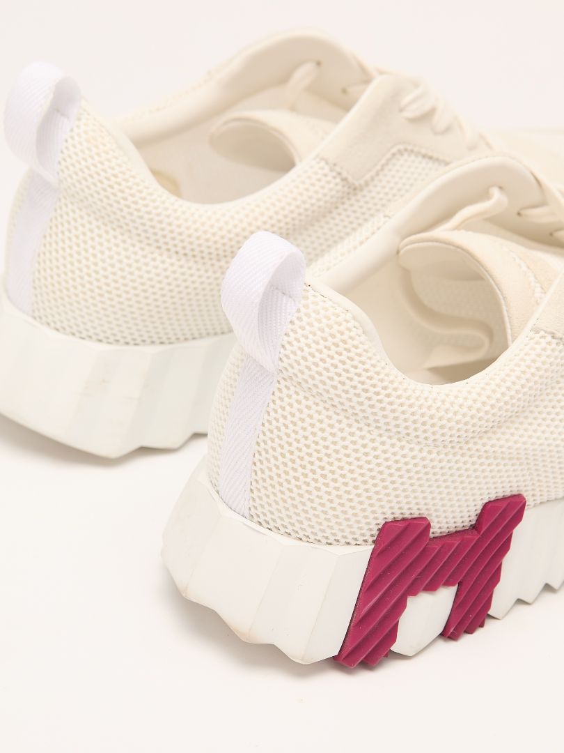 Blanc & Multi Coloured Mesh Bouncing Sneaker