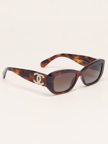 Tortoise Shell Rectangle Sunglasses