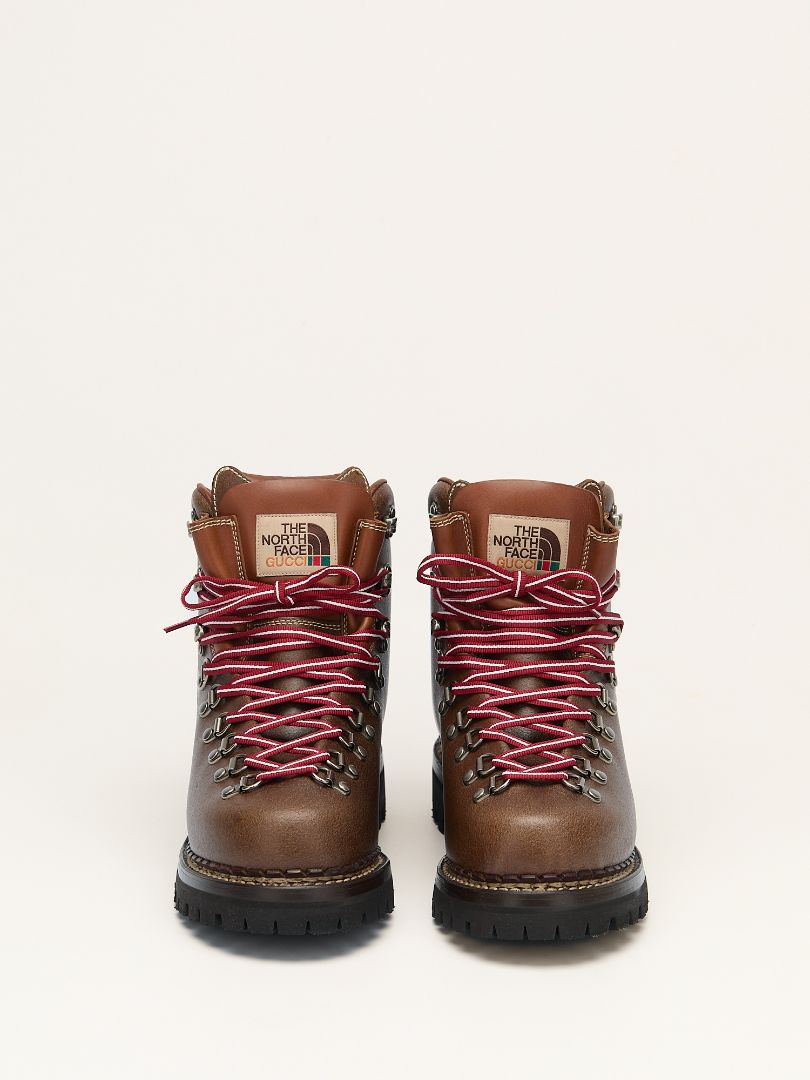 Foggy Tabacco Hiking Boots