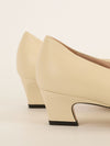 Cream Bow Berith Pumps
