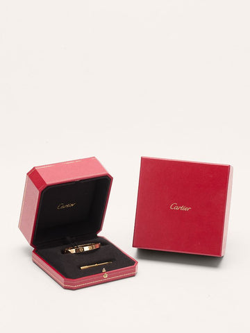Yellow Gold Classic Love Bracelet