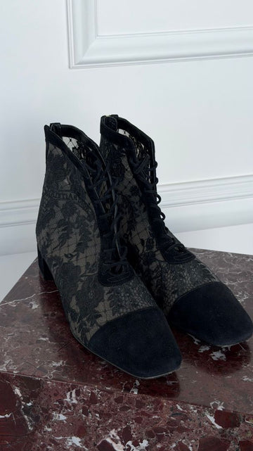 Black Naughtily-D Heeled Ankle Boots