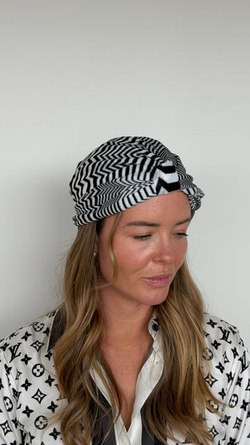 Black & White Turban