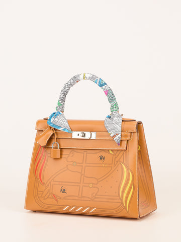 What is <em>luxury sourcing?</em>