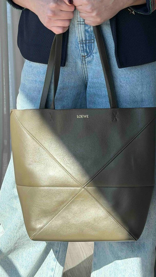 Medium Puzzle Fold Tote in Dark Khaki