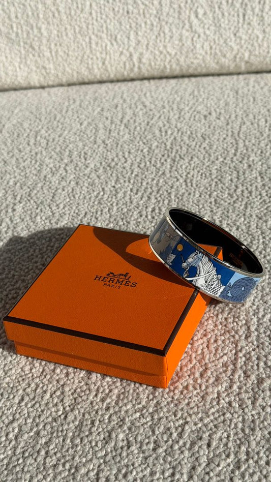 Blue Enamel Bangle Bracelet with PHW