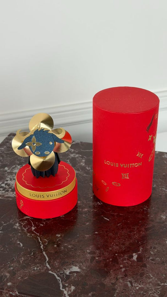 Red & Gold Year of the Ox Papercard Figure