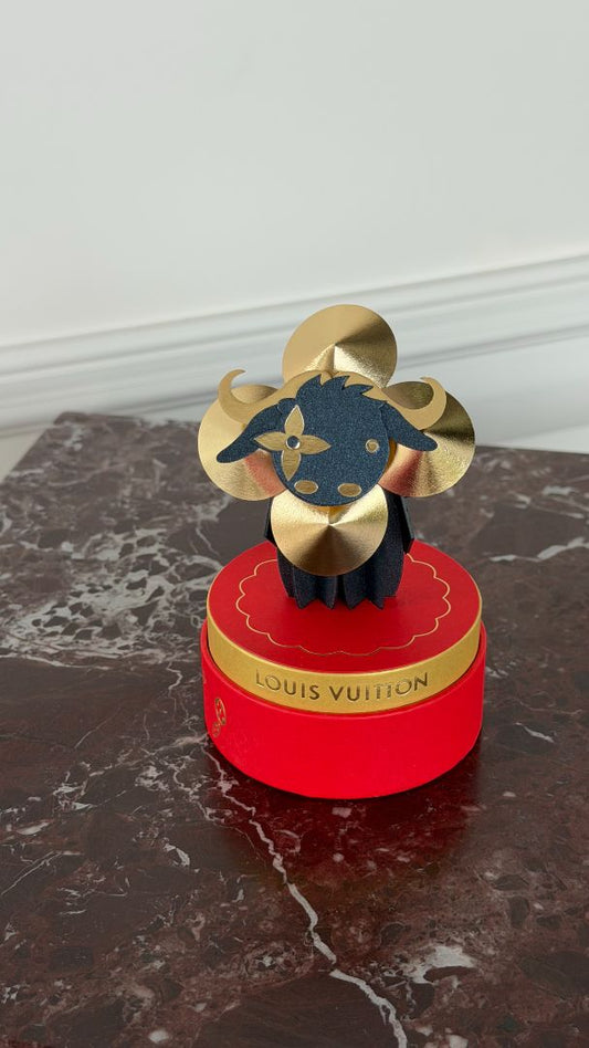 Red & Gold Year of the Ox Papercard Figure