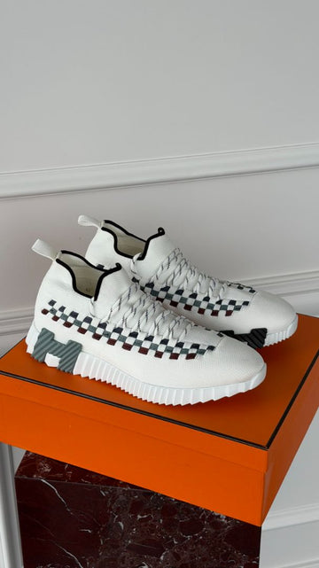 Multi Colour Blanc Slip On Flex Knit Sneakers